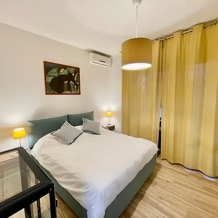 La Casa Delle Camelie * Roma